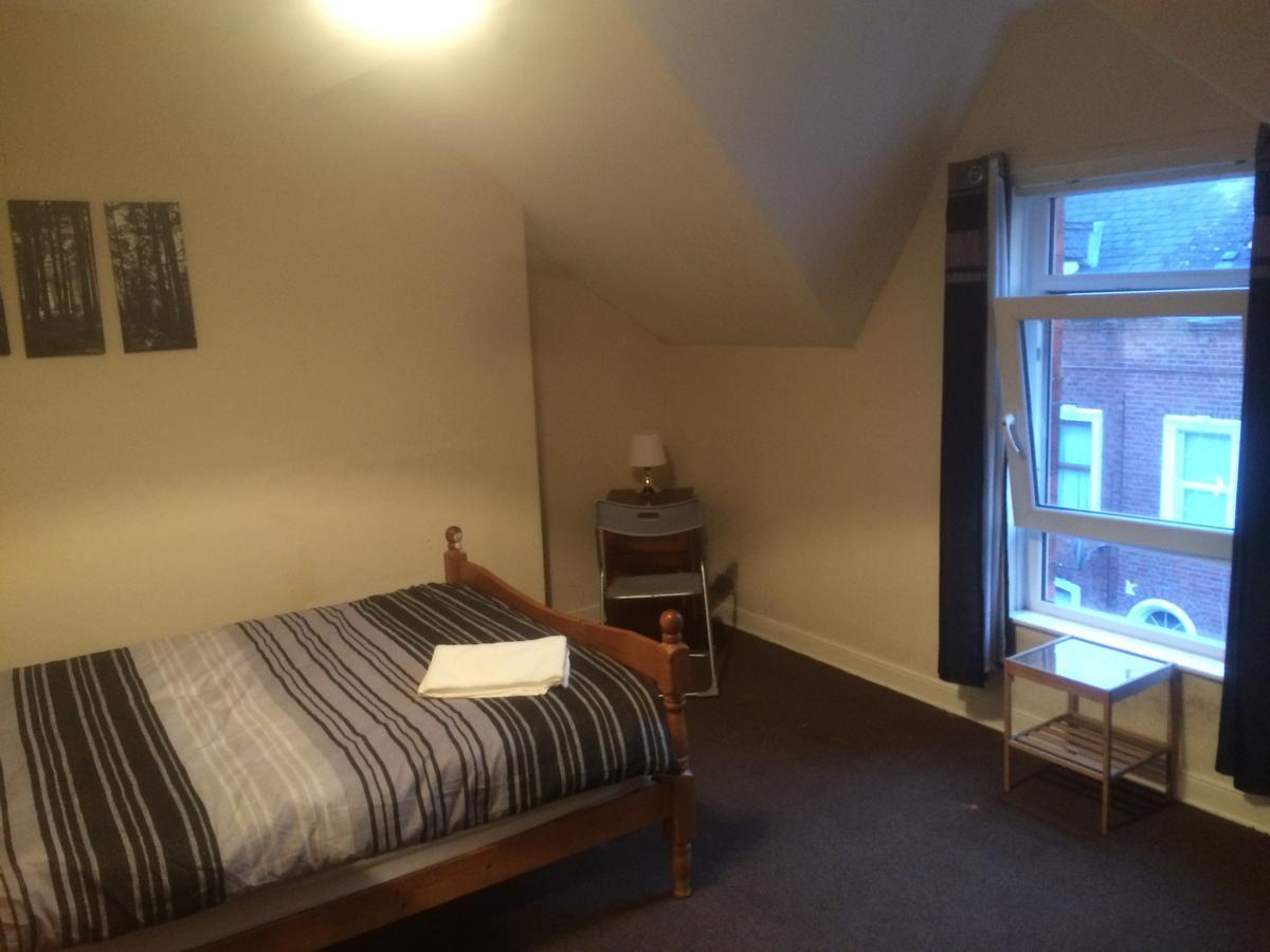 Michaels Place Bed and Breakfast Belfast Esterno foto