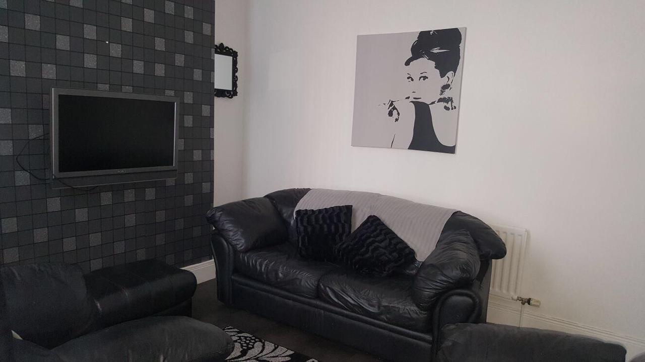 Michaels Place Bed and Breakfast Belfast Esterno foto